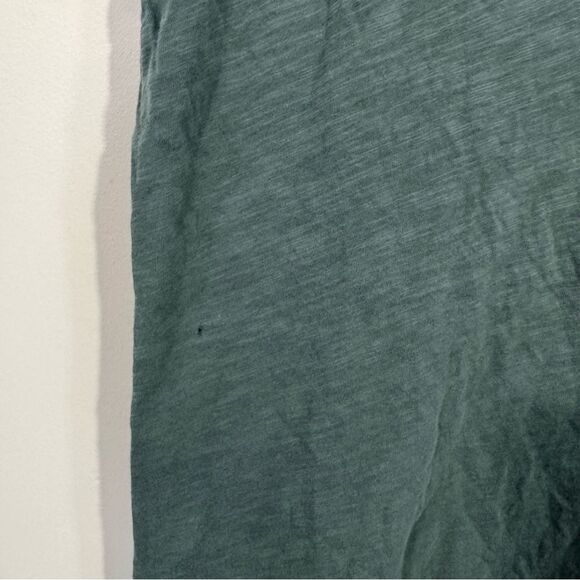 Madewell Pine Green 100% Cotton Burnout V-Neck Short Sleeve T-Shirt - Picture 3 of 5